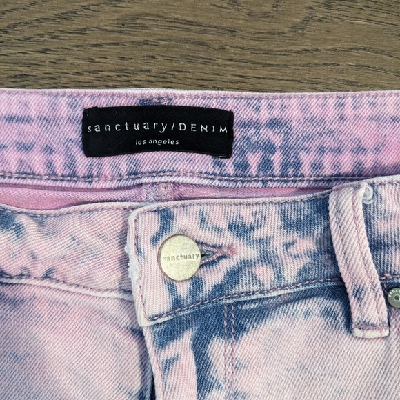 Sanctuary Purple Denim Shorts - Picture 3 of 6